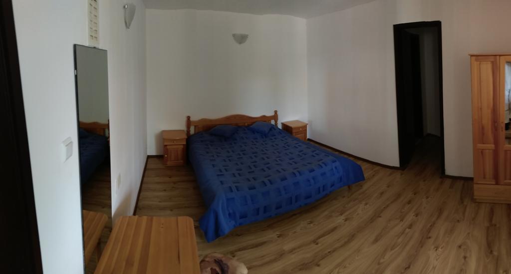 Hotel The Red House Koszarica Zewnętrze zdjęcie