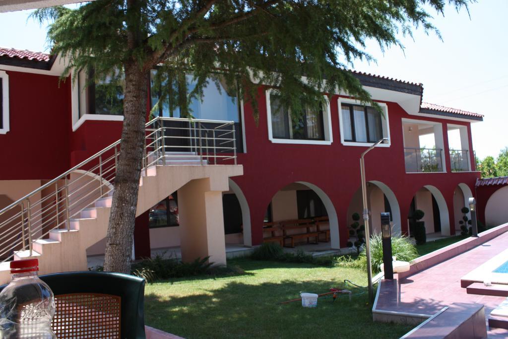 Hotel The Red House Koszarica Zewnętrze zdjęcie